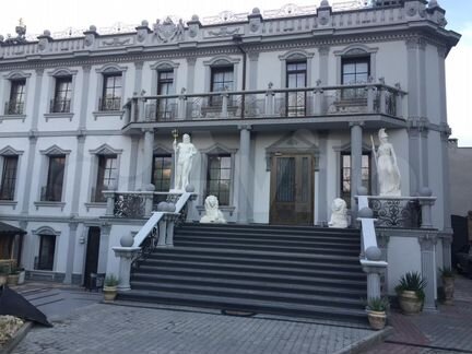 Дом 500 м² на участке 15 сот.