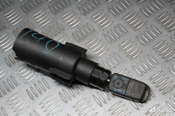 Замок зажигания Mercedes-Benz S-класс