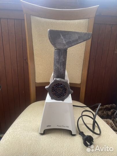 Мясорубка электрическая Braun Power Plus 1100