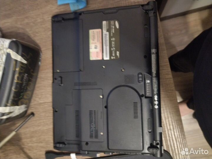 Ноутбук рабочий с зарядкой