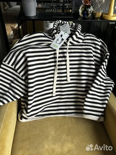 Свитер женский новый