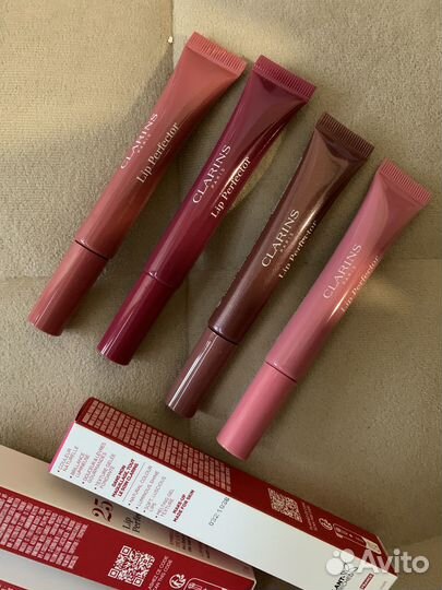 Новые блески Clarins