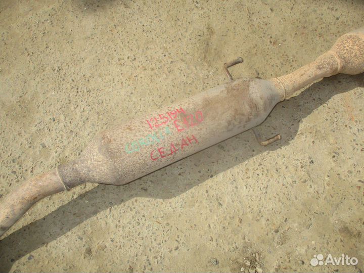 Средняя часть глушителя Toyota Corolla (E120)