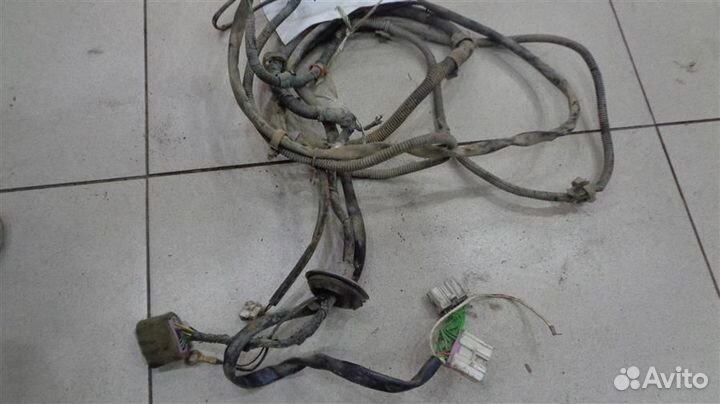 Проводка салона Mitsubishi Pajero, Montero 2 1991