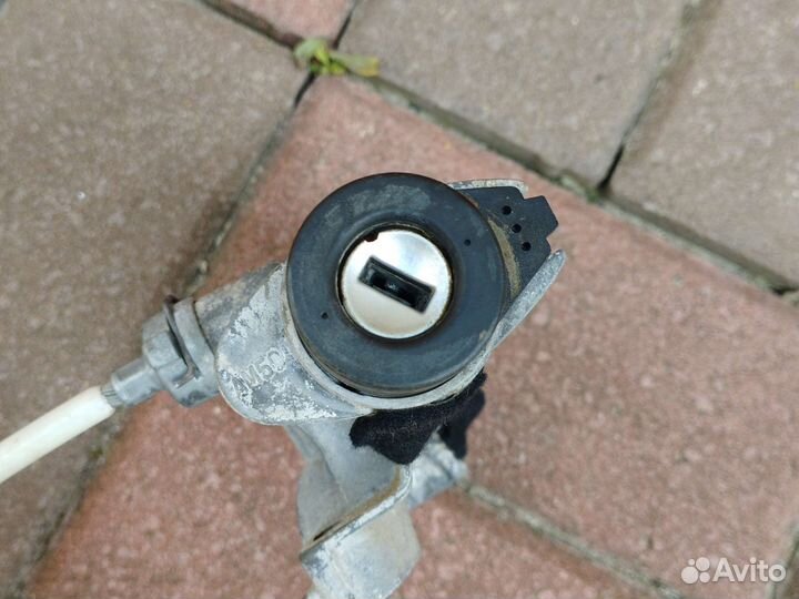 Замок зажигания Audi A8 D2 без ключа