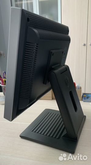 Монитор LG