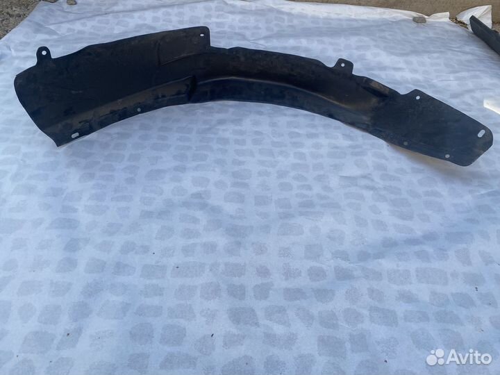 Передний правый подкрылок matiz део матиз локер