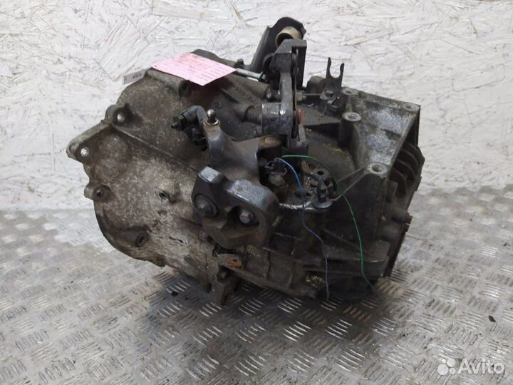 Б/У Б/У кпп механическая (МКПП) 6-ступенчатая Из