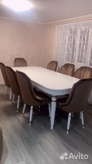 Столы и стулья.Стол обеденный и стулья, раскладной