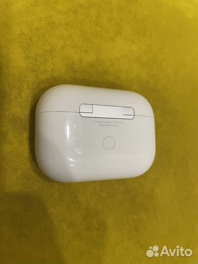 Apple AirPods Pro (1-го поколения) оригинальные