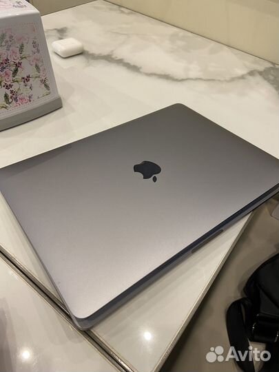 Apple MacBook Pro 13 2020 m1 8gb 256