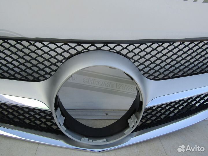 Решетка радиатора Mercedes E C207 A2078803183