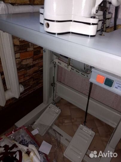 Скорняжная швейная машина