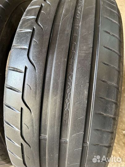 Dunlop SP Sport Maxx RT 235/55 R17