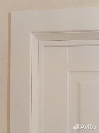 Двери белые межкомнатные