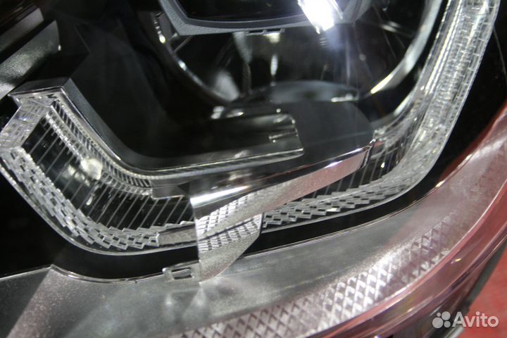 Фара левая BMW X3