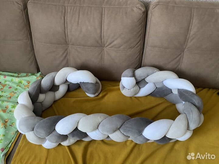 Бортики в кроватку