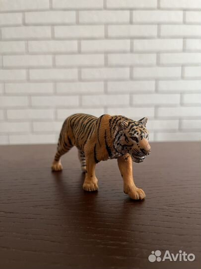 Фигурки животных Schleich
