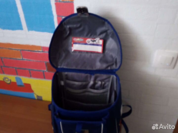 Школьный рюкзак