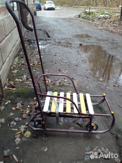 Детские санки с колесами