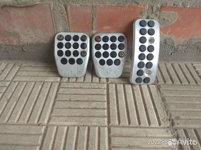 Накладки на педали