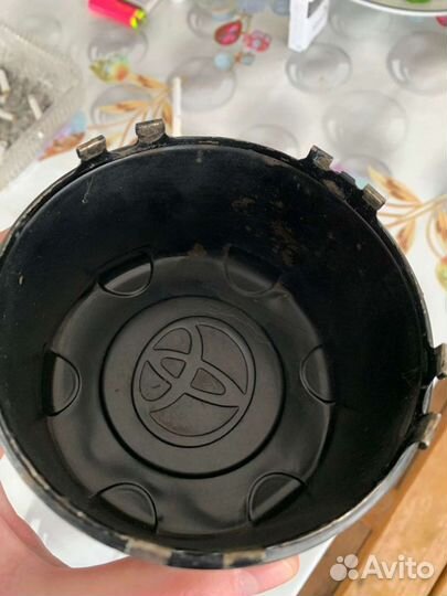 Колпак ступицы land cruiser 105