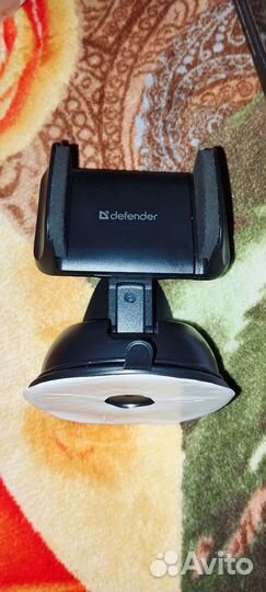 Держатель для телефона в машину