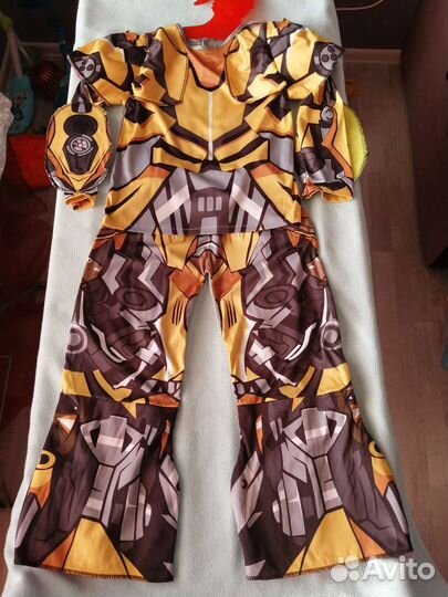 Костюм робот бамблби