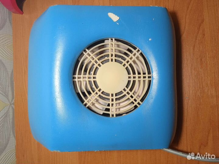 Маникюрный пылесос