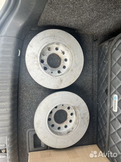 Диски тормозные задние Октавия А5 1K0615601AJ