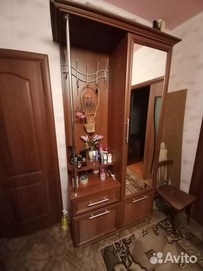 Продается прихожая. Хорошее состояние