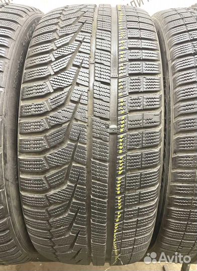 Hankook Winter I'Cept Evo2 W320 225/40 R19 93R