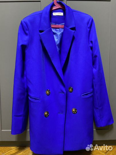 Брючный костюм женский