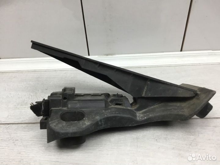 Педаль газа Audi A3 хэтчбек BGU 2005