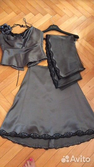 Платье вечернее