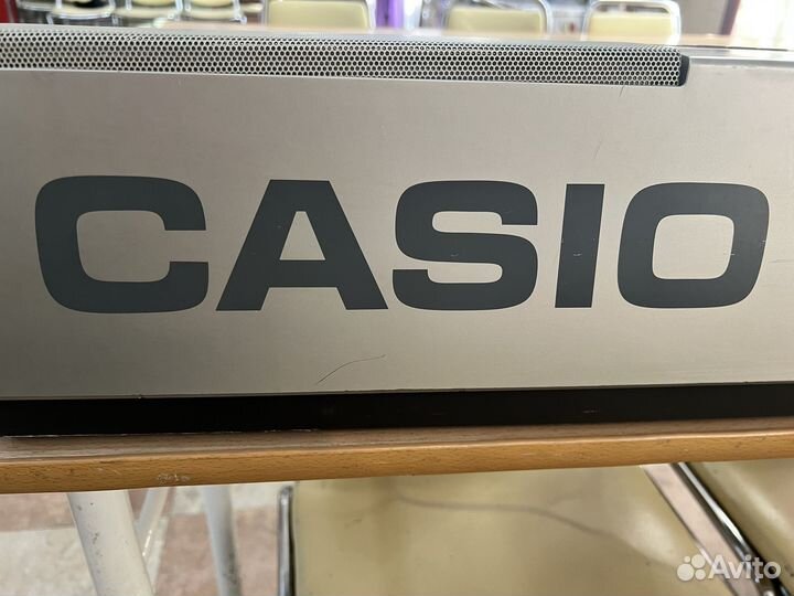 Синтезатор casio