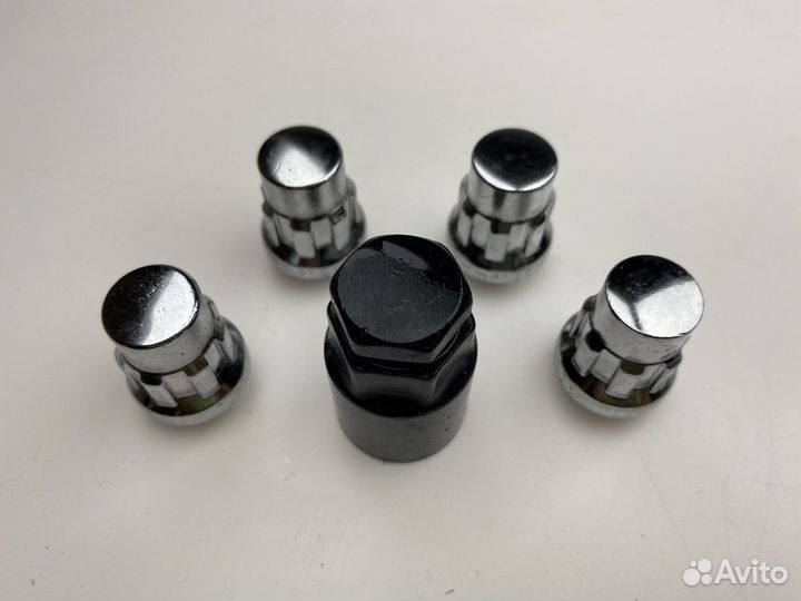 Секретки, гайки на колёса, диски, Арт: 0958