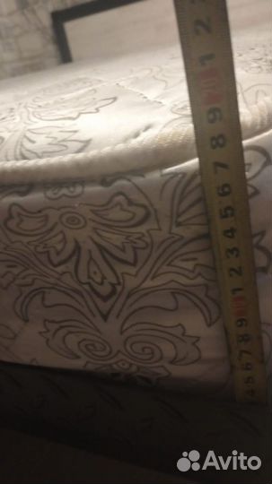 Матрас 140х200 бу