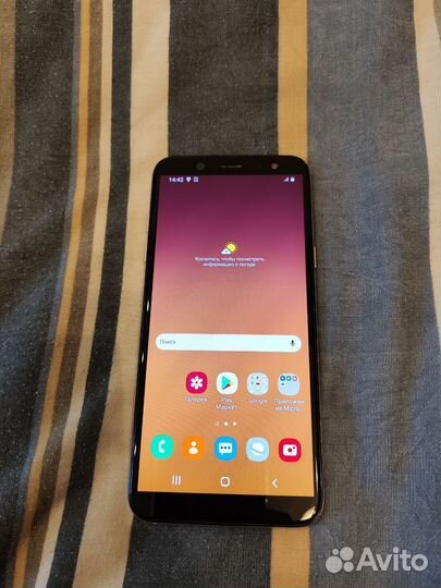 Samsung Galaxy A6, 3/32 ГБ