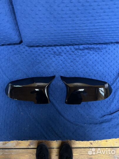 Накладки на зеркала BMW f10 рест карбон/черные**