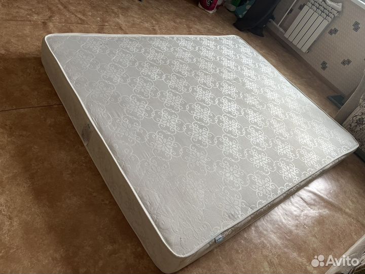 Матрас 160х200