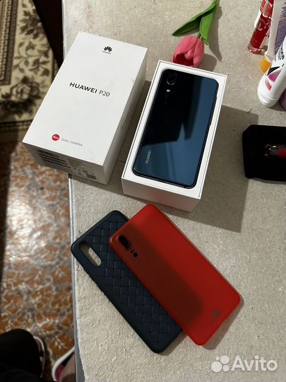 HUAWEI P20, 4/128 ГБ