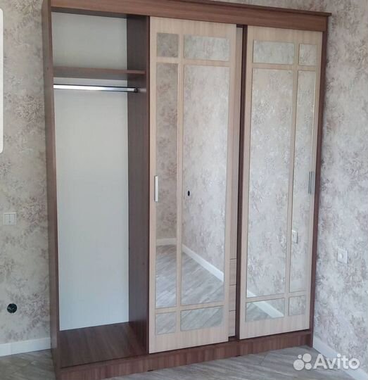 Шкаф-купе 170 см с зеркалом / Гарантия 12 мес