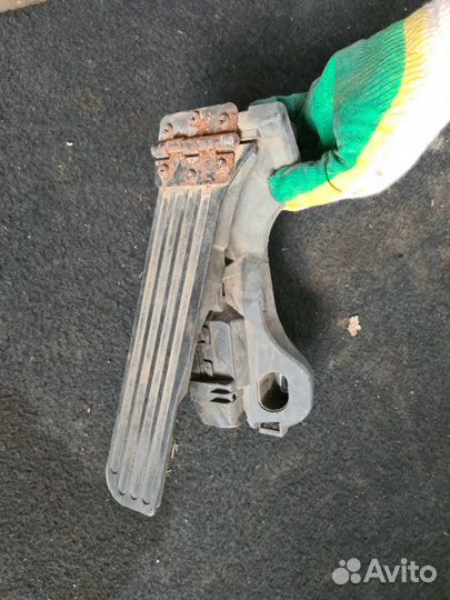 Педаль газа Volkswagen Touran 1 2003