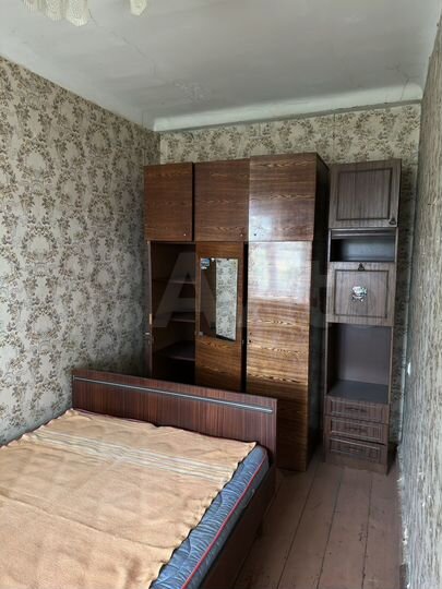 Комната 23,3 м² в 4-к., 2/4 эт.
