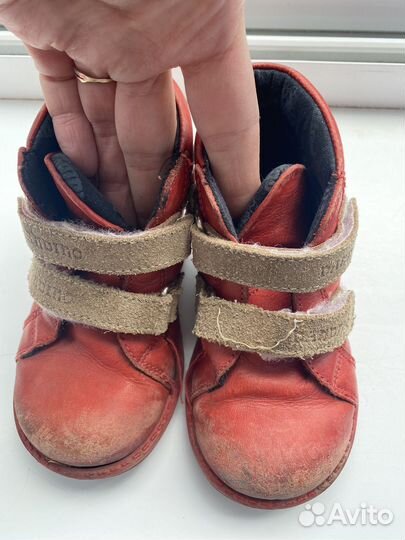 Кроссовки, ботинки, сандали