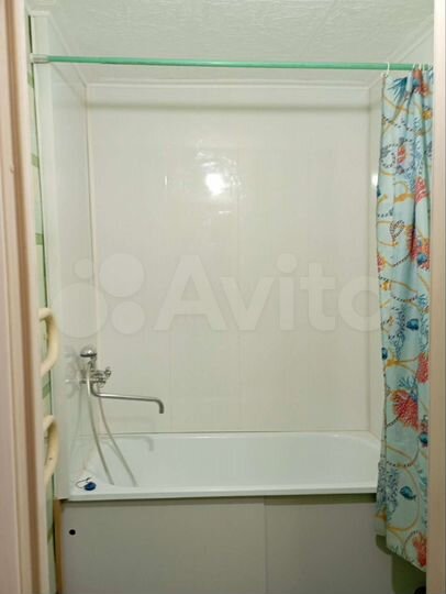 2-к. квартира, 44 м², 2/4 эт.