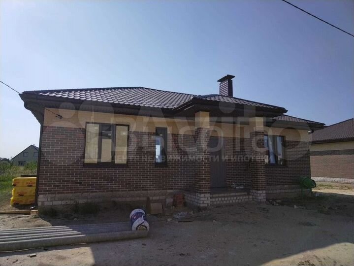 Дом 80 м² на участке 5 сот.