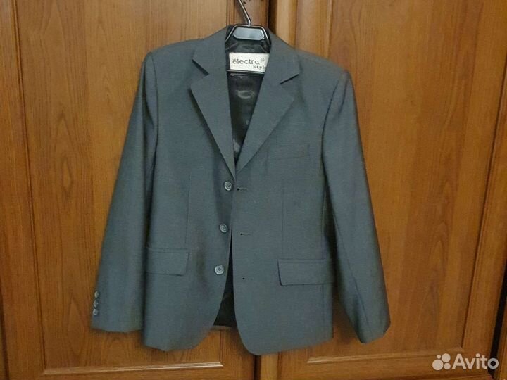 Пиджак школьный