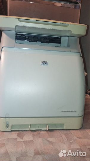 Цветной принтер HP Color LaserJet CM1015